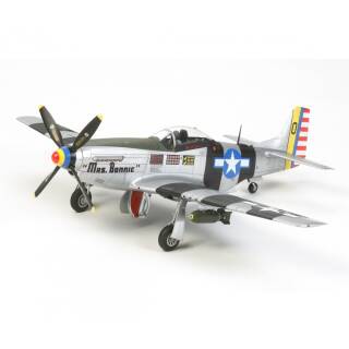 1:32 P-51D / K Mustang Pacific 300060323