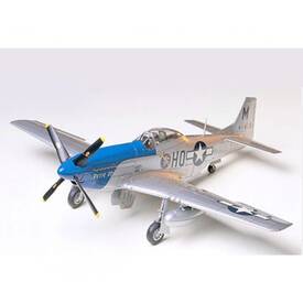 1:48 US P-51D Mustang North American 300061040