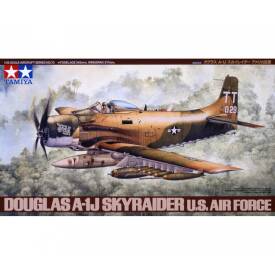 1:48 Douglas A-1J Skyrider USAF 300061073