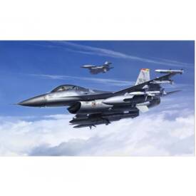 1:48 F-16CJ Fighting Falcon Lockheed Mar 300061098