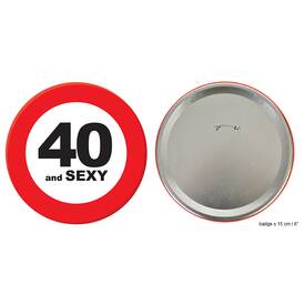 Button Nummer 40 and SEXY - Verkehrsschild